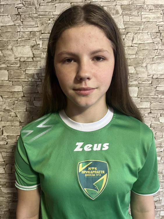 Christina Kubai