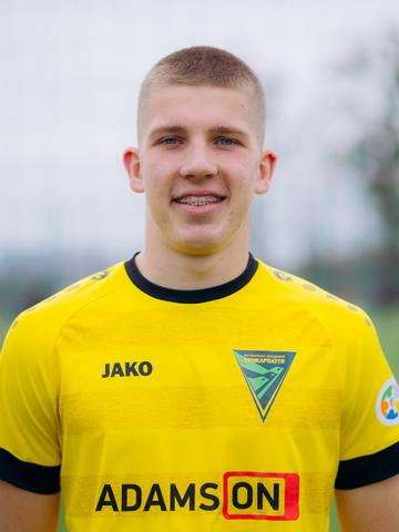 Zakhar Shkvaryliuk